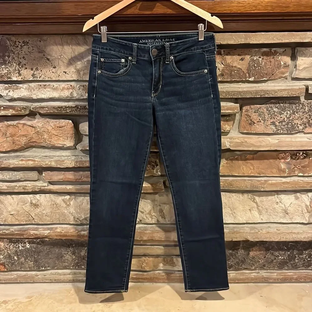 American Eagle Dark Wash Straight Leg Stretch Denim Jeans